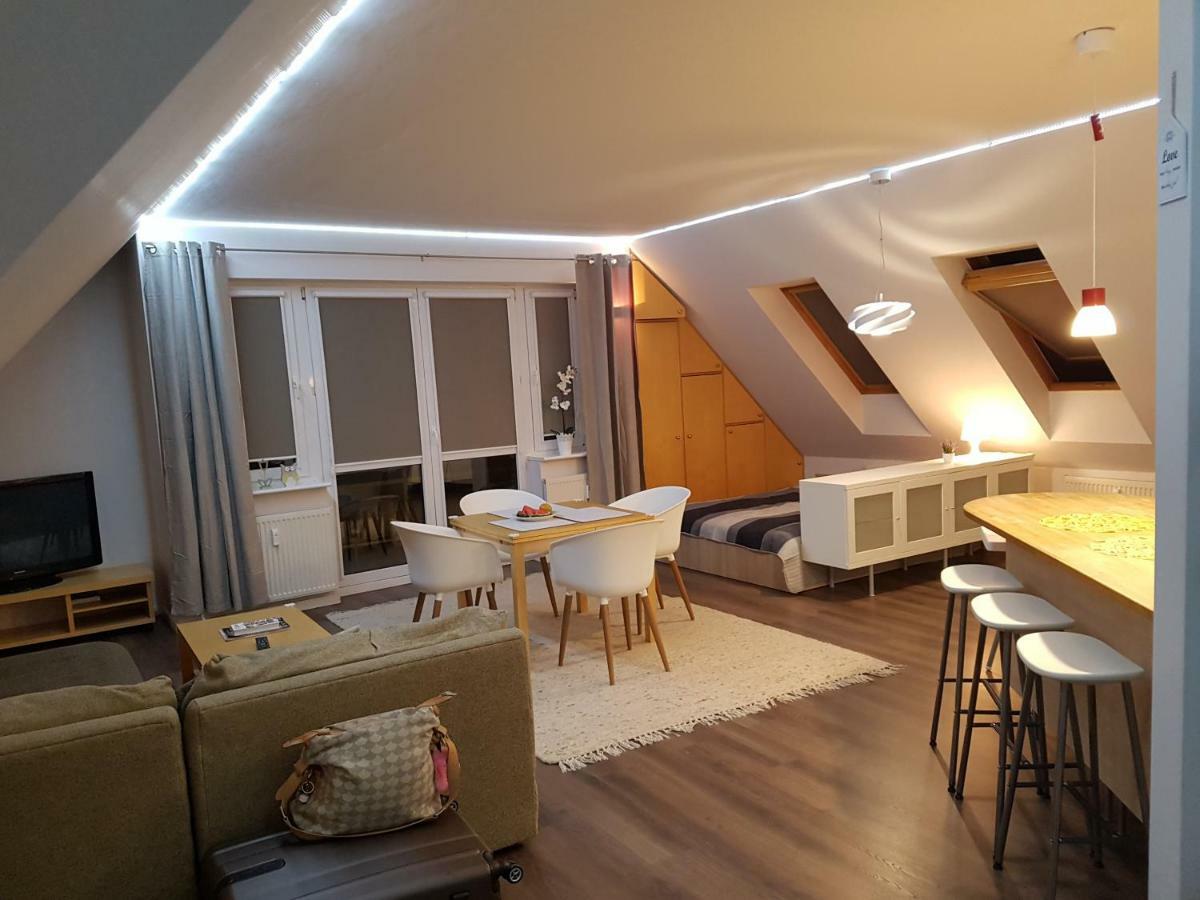 Klonowa Apartment *